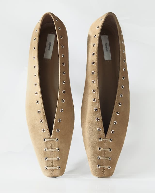Chaussures plates : les incontournables de l’été 2025