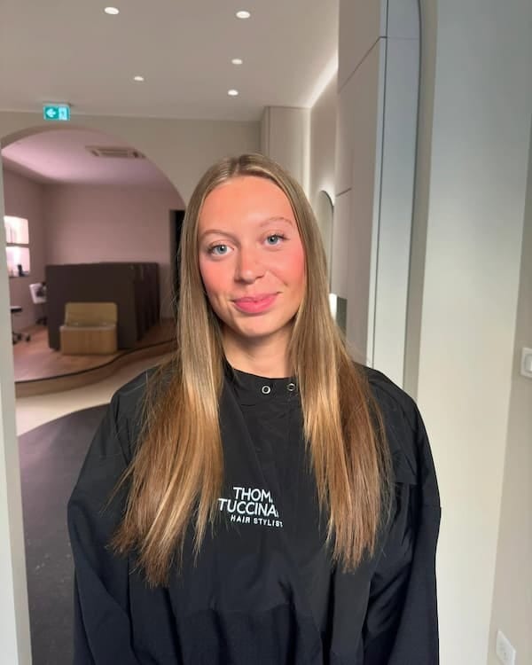 Photo avant la transformation capillaire réalisée par Thomas Tuccinardi en 2025.