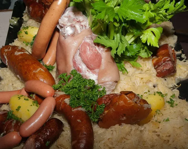 Obernai : l’adresse parfaite pour une choucroute conviviale et savoureuse