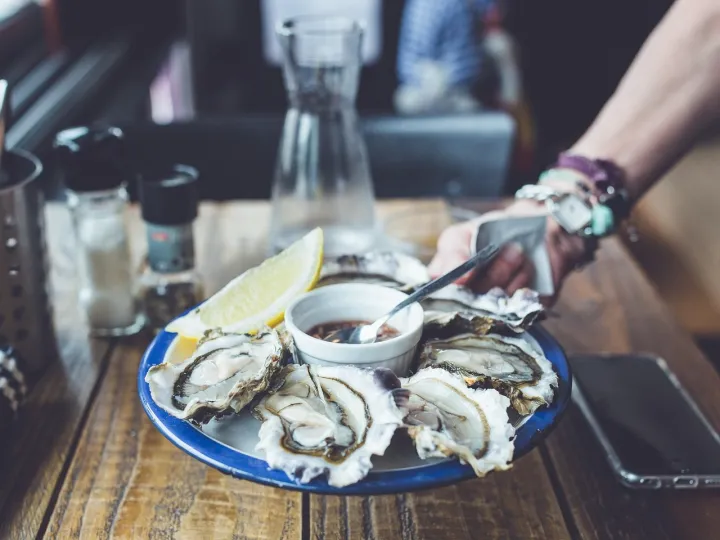 Fruits de mer à Saint-Jean-de-Luz : notre recommandation pour une cuisine iodée